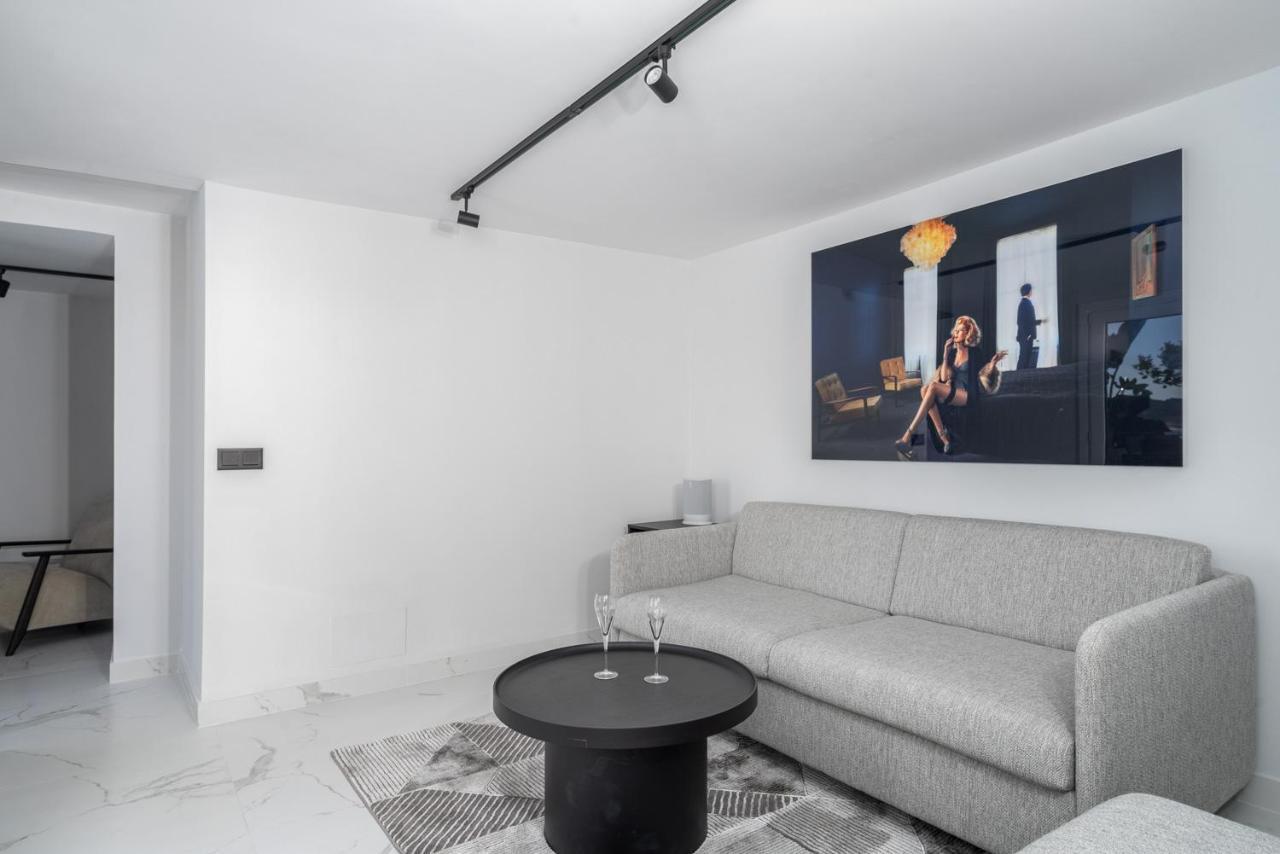 Unique Beachfront Rooftop In Fuengirola By Costarentals - Ref 59 ภายนอก รูปภาพ
